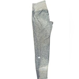 ALO Yoga woman Gray Bottoms